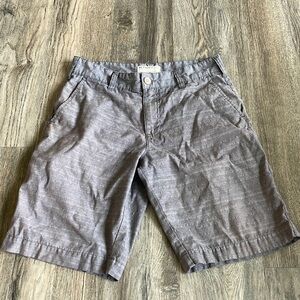 Brand Mfg Retrofit Mens Grey and White Shorts, size 30